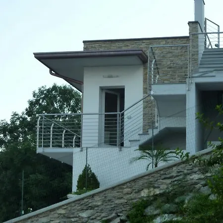 Villa Luminosa *